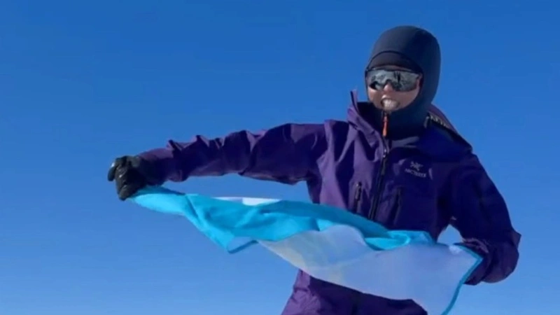 Kazakh mountaineer makes history with Seven Summits achievement