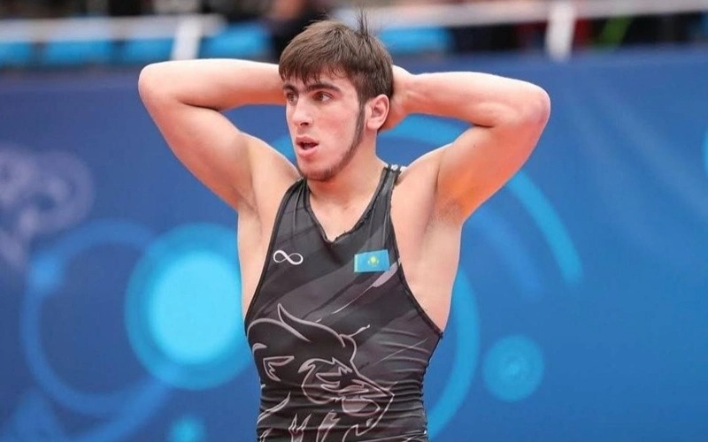 Kazakh wrestlers win gold