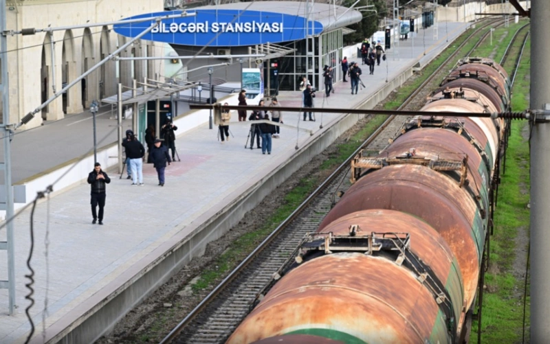 Азербайджан отправил в Армению очередную партию нефтепродуктов