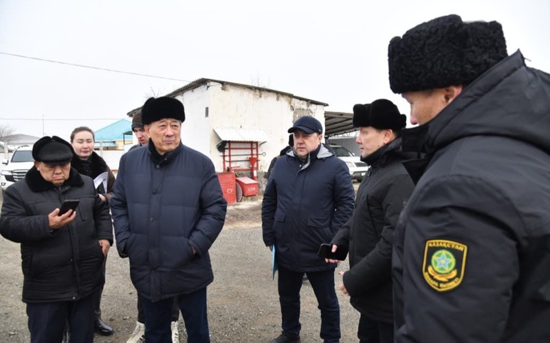 Мәжіліс депутаттары Атырауда шекара қауіпсіздігі мәселесін көтерді