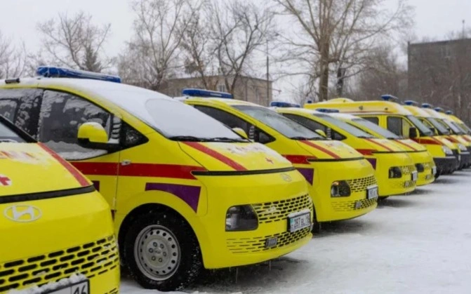 В Восточном Казахстане обновили автопарк скорой помощи: 36 новых машин вышли на линии