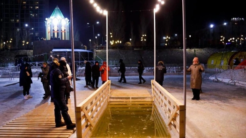 Астанада қай жерлерде және қашан мұзды суға түсу рәсімі өтеді