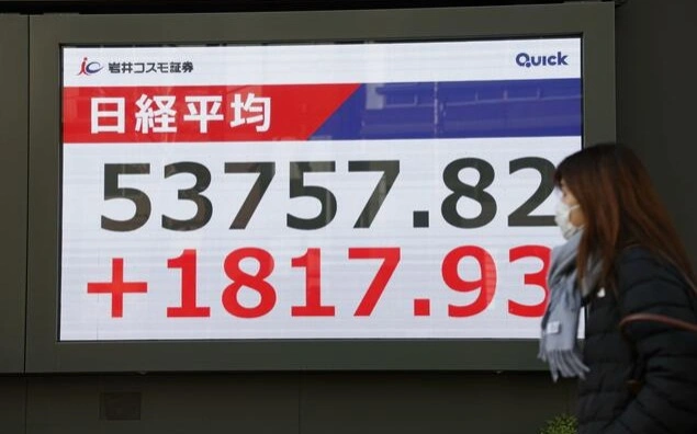 Японская иена обновила 18-месячный минимум