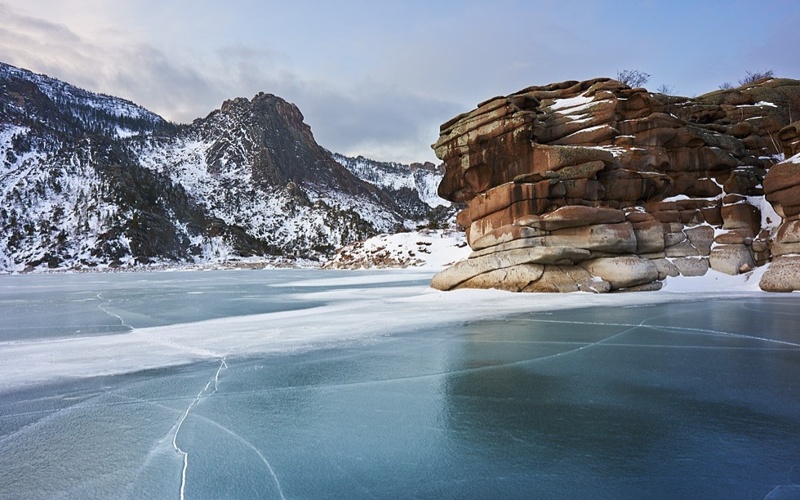 托莱格尔湖:冬日里的天然露天滑冰场走红网络 托莱格尔湖:冬日里的天然露天滑冰场走红网络