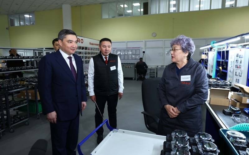 Олжас Бектенов проверил исполнение поручений Президента по развитию высокотехнологичных производств Олжас Бектенов проверил исполнение поручений Президента по развитию высокотехнологичных производств