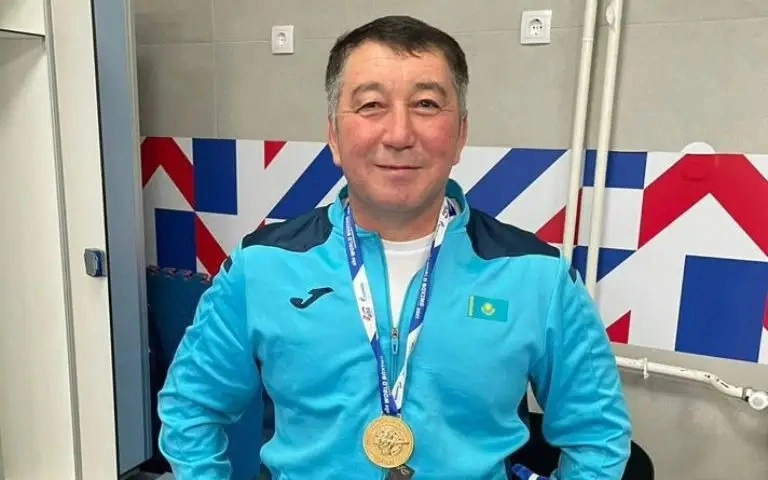 Kairat Satzhanov takes on new role in Kazakhstan boxing