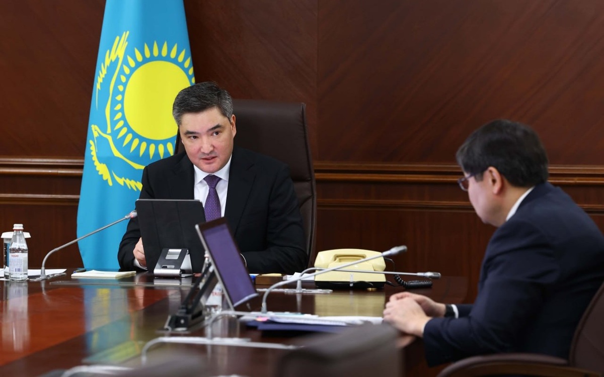 PM Bektenov instructs Finance Ministry to take over Health Insurance Fund