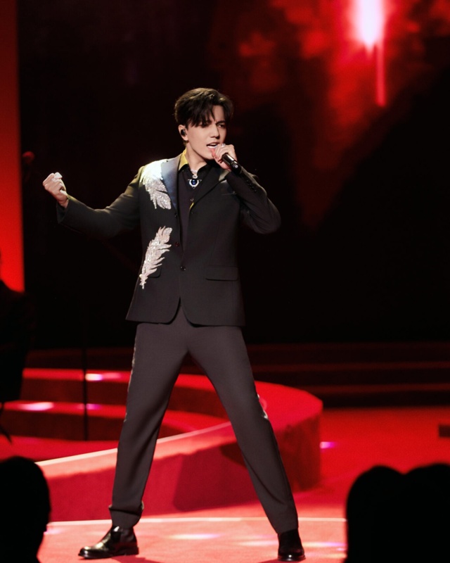 Dimash Qudaibergen headlines 2026 Tmall NEWTY Festival in Shanghai