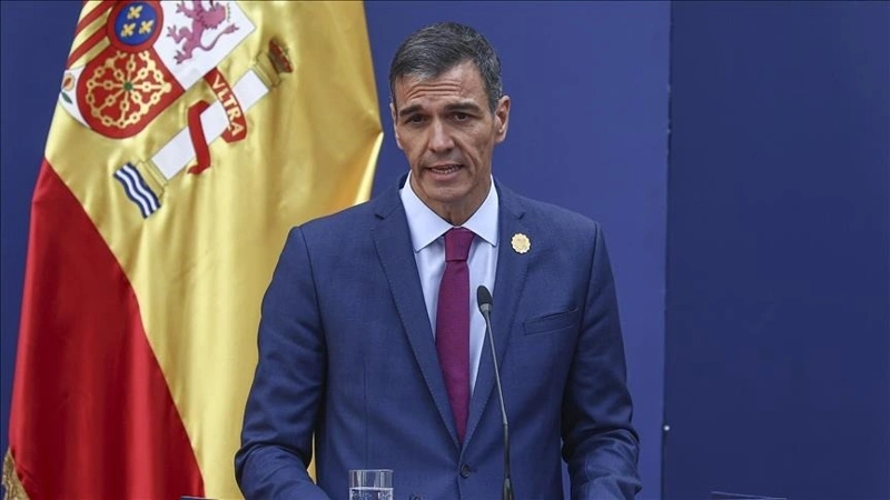 Ispanııa premer-mınıstri Pedro Sanches