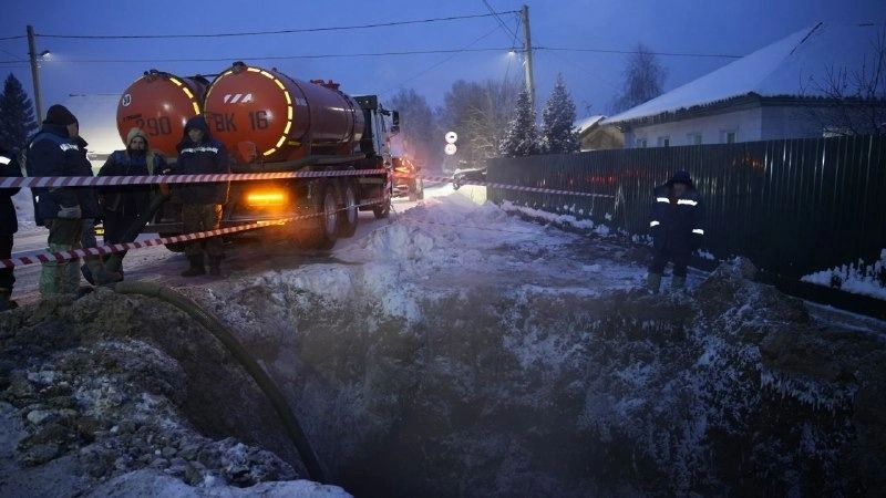 Өскеменде апат болған су құбырлары қалпына келтірілді 