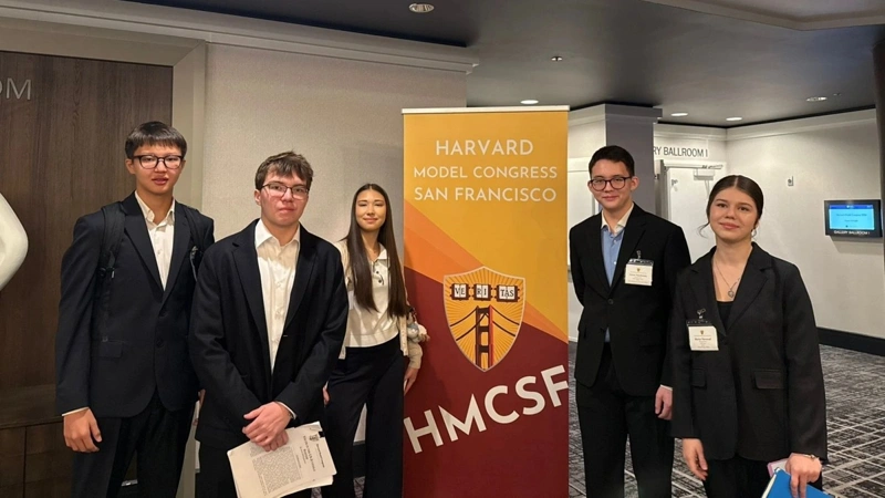 Kazakh schoolgirl shines at Harvard Model Congress with best speech