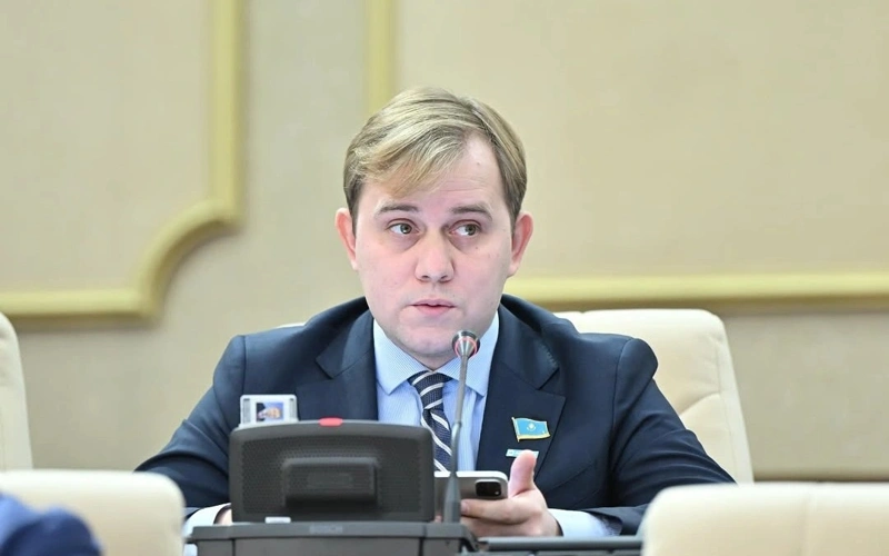 Шаталов