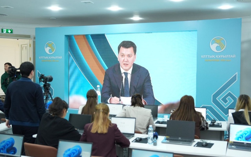 По&nbsp;итогам Курултая в&nbsp;Бурабае принято 6 законов и&nbsp;начата работа над 10 законопроектами&nbsp;&mdash; Ерлан Карин