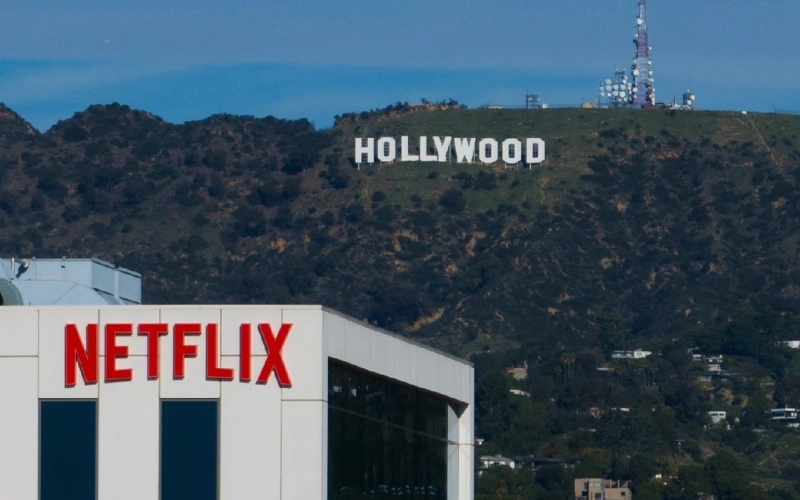 Netflix peresmotrel ýslovııa sdelkı s Warner Bros. Discovery