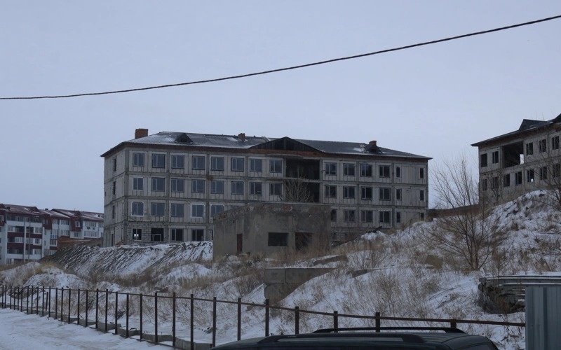 Здание-долгострой машиностроительного колледжа в Усть-Каменогорске 