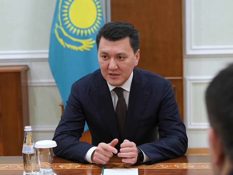 Ерлан Карин