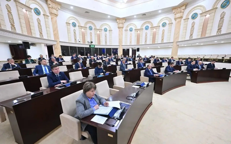 Kazakh Senate approves ratification of readmission agreement with France