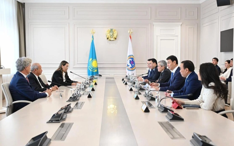 Алматы әкімі шетелдік инвестормен туризм және кәсіпкерлік жайын талқылады