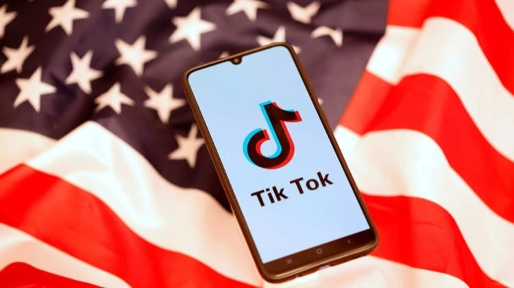 Tramp podtverdıl prodajý TikTok: kto vozglavıt platformý v SShA