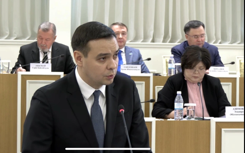 Артур Ластаев высказался за усиление защиты фундаментальных прав человека в Конституции