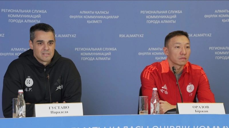 «Qaırat» fýtzal klýby «Kartahenamen» match aldynda jankúıerlerine úndeý jasady