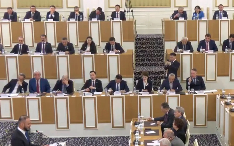 Айдарбек Ходжаназаров
