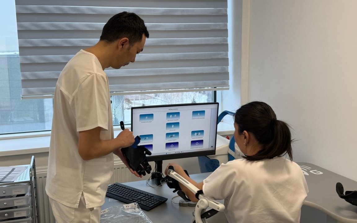 Елімізде логопед, сурдолог, реабилитолог мамандар тапшы – Үкімет басшысы