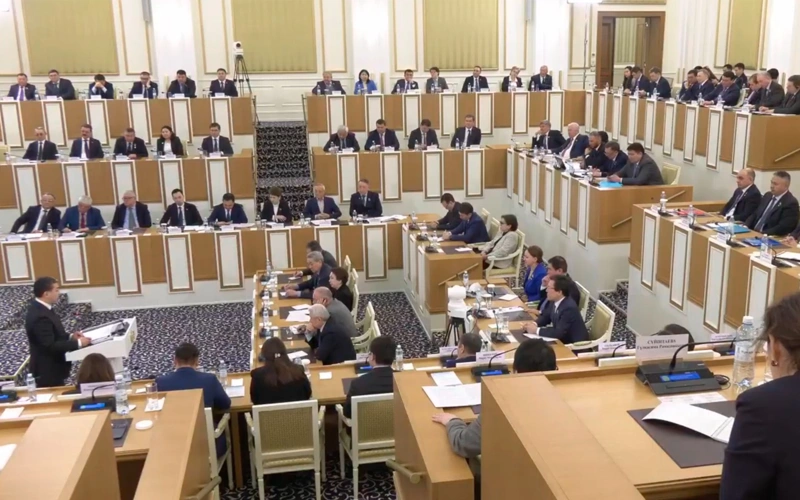 Задержание казахстанцев без разъяснения прав хотят запретить на уровне Конституции