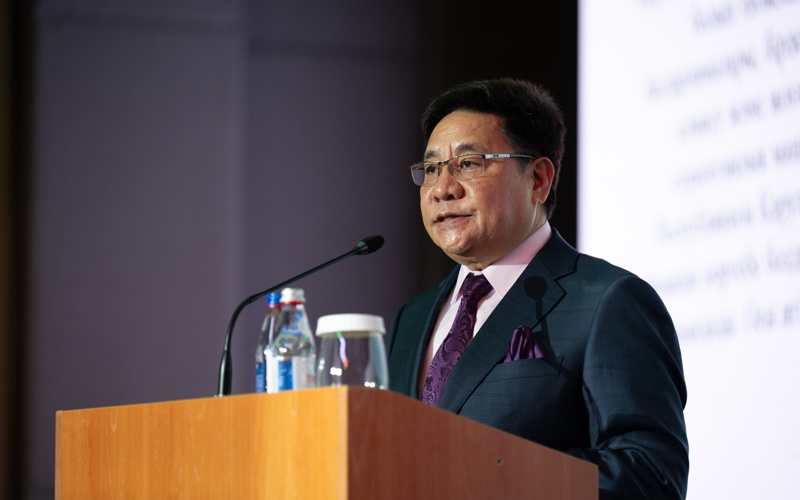 Чрезвычайный и Полномочный посол Индии в Казахстане Ю. К. Сайлас Тангаль р