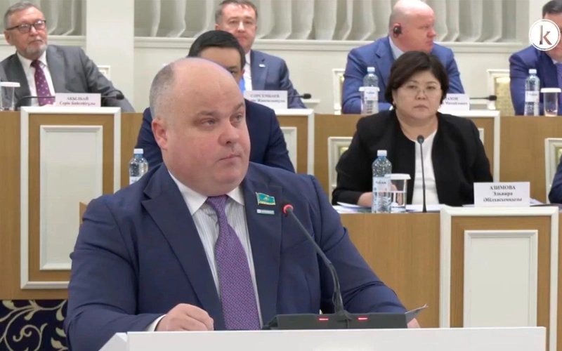 Максим Рожин
