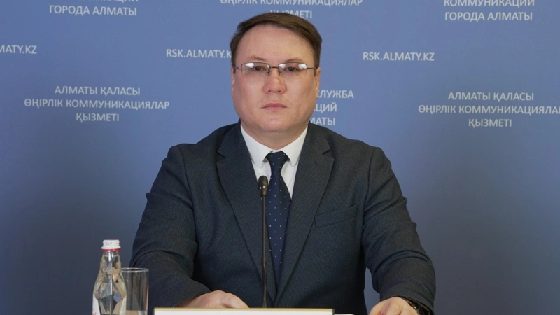 Динмухамед Лесбеков