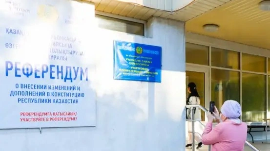 Ata Zańǵa túzetý engizý tek jalpyhalyqtyq referendým arqyly júzege asady – Konstıtýtsııalyq komıssııa