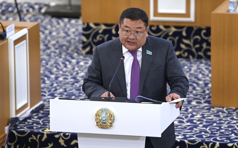 Айдос Сарым р