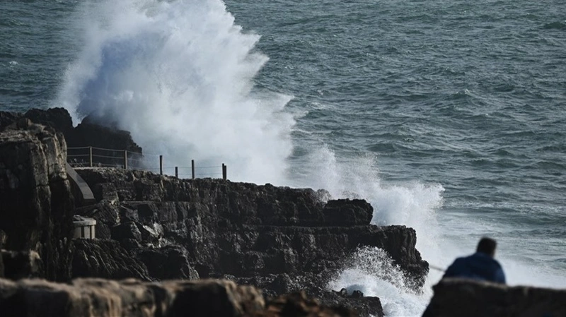Serene At Least Five Killed After Storm Kristin Hits Portugal Design Concept Serene At Least Five Killed After Storm Kristin Hits Portugal Design Concept