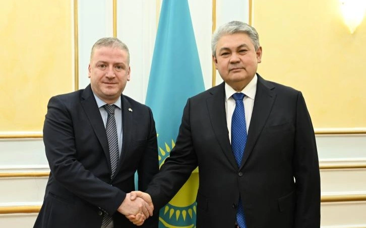 Kazakh Foreign Minister meets with Georgian Ambassador  