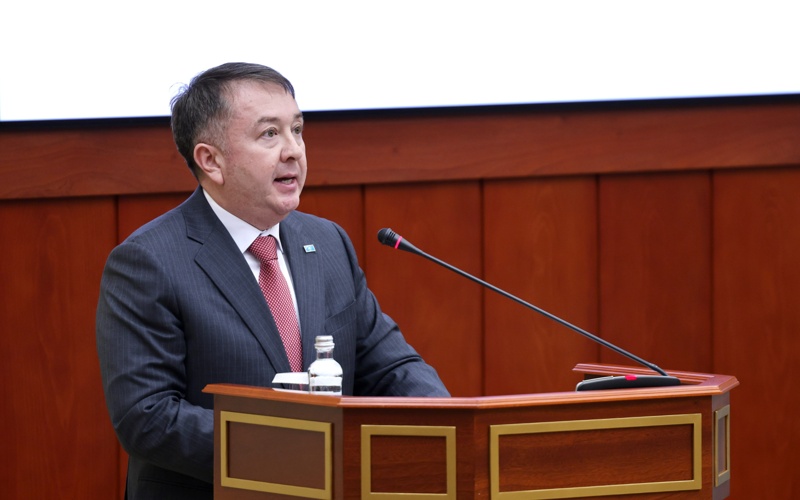 &laquo;AMANAT&raquo; партиясы Жаңа Конституция жобасына қолдау білдірді