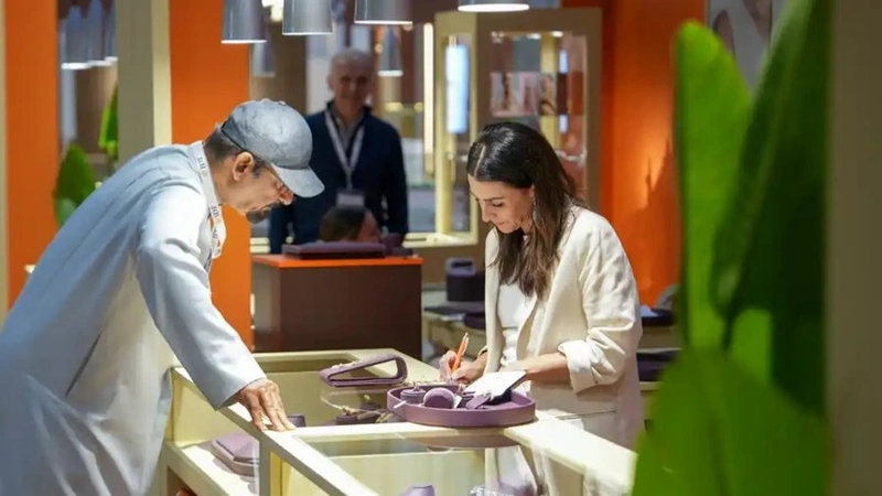 Jewels of Emirates Show dazzles visitors with luxury designs