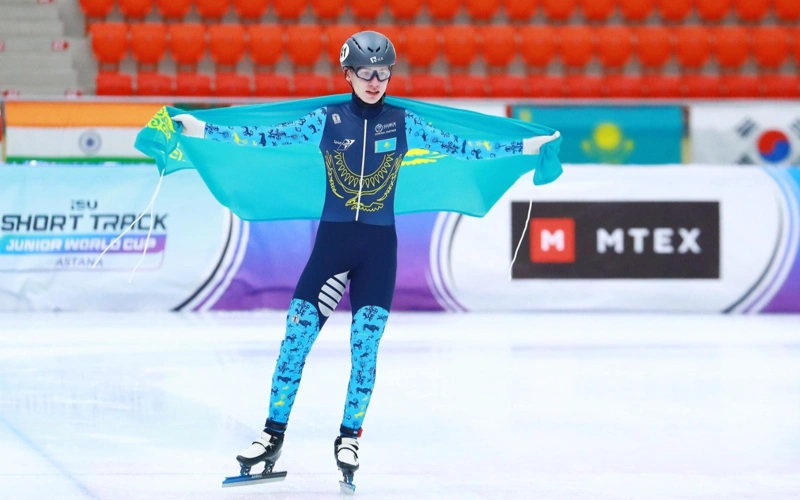 Kazakhstan’s Bogdan Vekhov wins bronze at ISU World Junior Short Track Speed Skating Championships