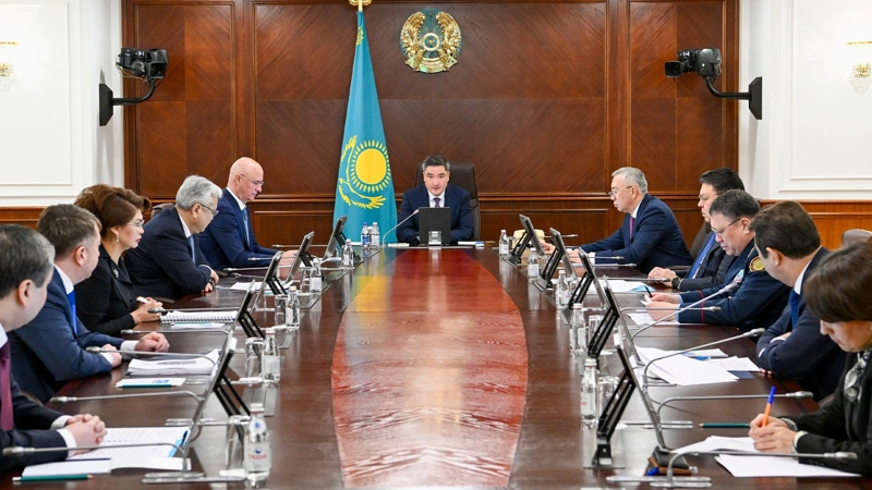 PM Bektenov tasks to step up awareness raising as draft new Constitution made public 