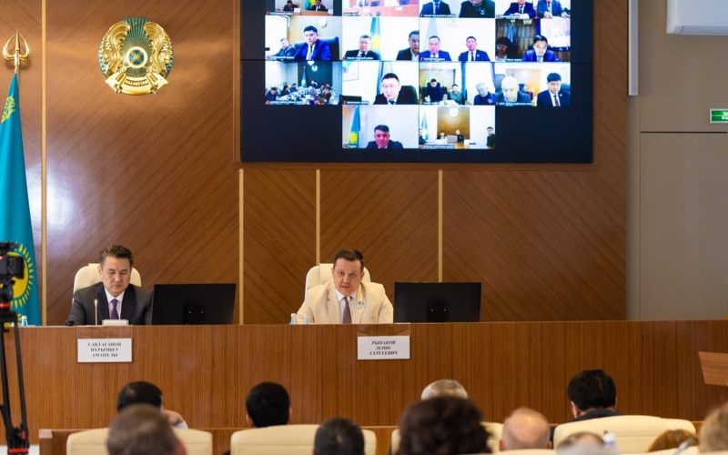 Народ&nbsp;&mdash; источник власти: в&nbsp;ВКО разобрали ключевые аспекты проекта новой Конституции