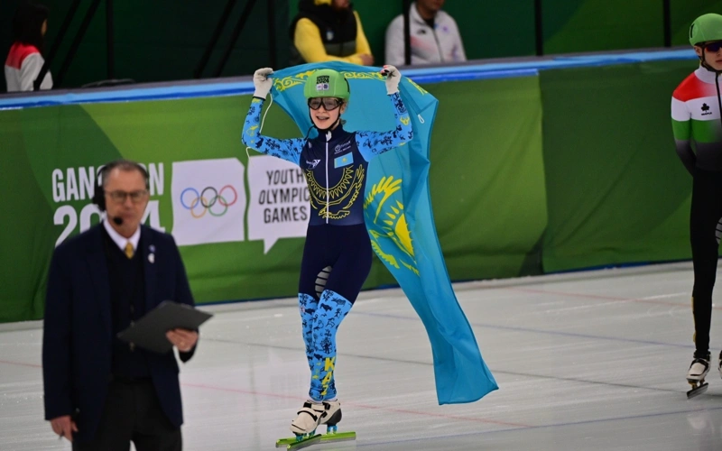 Qazaqstan short-trekten jasóspirimder arasyndaǵy álem chempıonatyn 2 medalmen aıaqtady