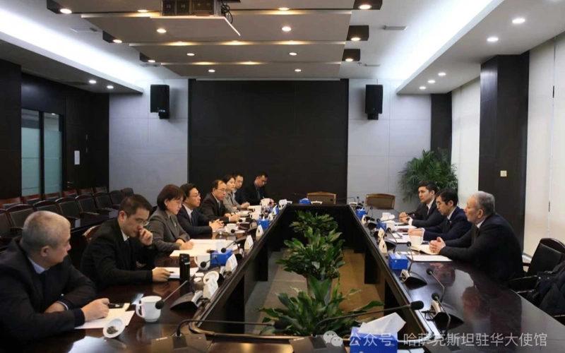 哈萨克斯坦驻上海总领事