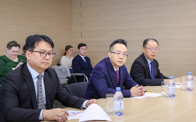 Разведку крупнейшего месторождения сланцевого и плотного газа начнут в Казахстане Разведку крупнейшего месторождения сланцевого и плотного газа начнут в Казахстане