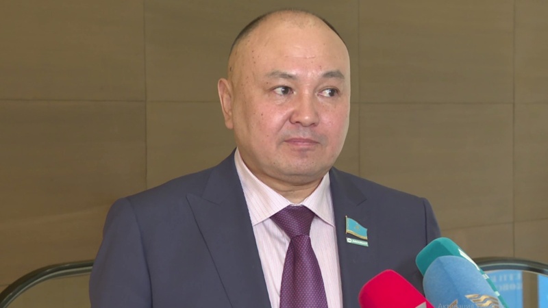 Новая Конституция, развивая демократию, одновременно сохраняет государственные институты, &ndash; депутат Саиров