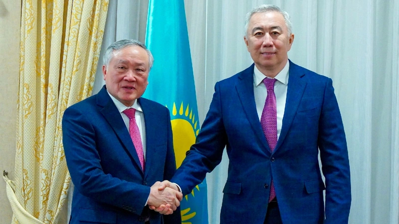 Permanent Deputy Prime Minister of Vietnam Nguyen Hoa Binh