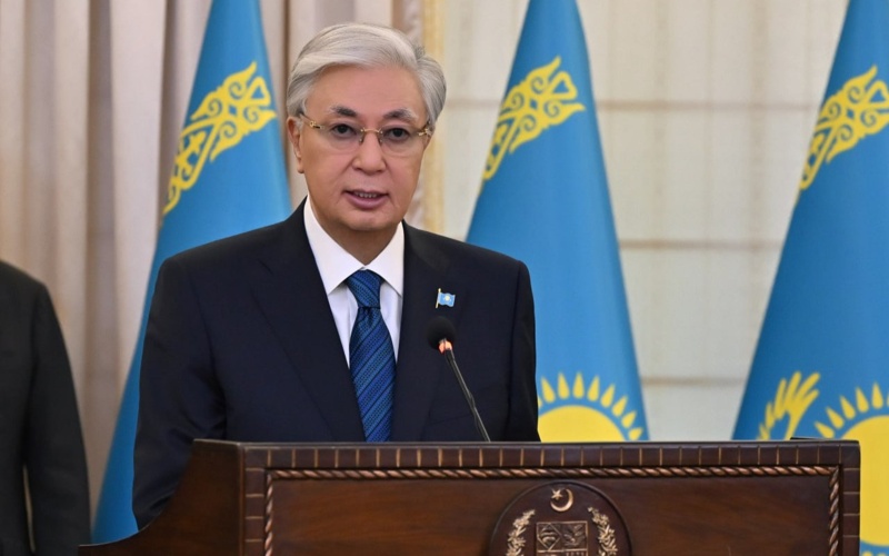 哈萨克斯坦与巴基斯坦领导人共同会见媒体 聚焦经贸与人文合作