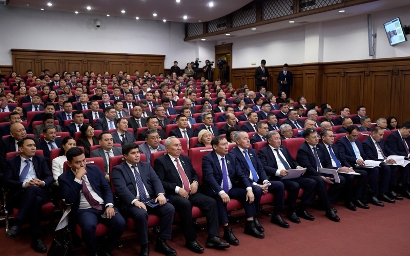 Канат Бозумбаев провел заседание коллегии Министерства водных ресурсов и&nbsp;ирригации