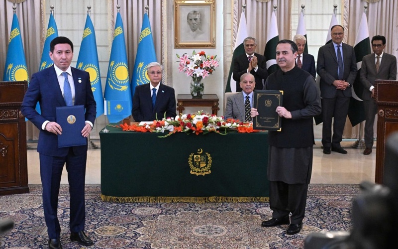 Казахстан и&nbsp;Пакистан приняли Совместную декларацию об&nbsp;установлении стратегического партнерства