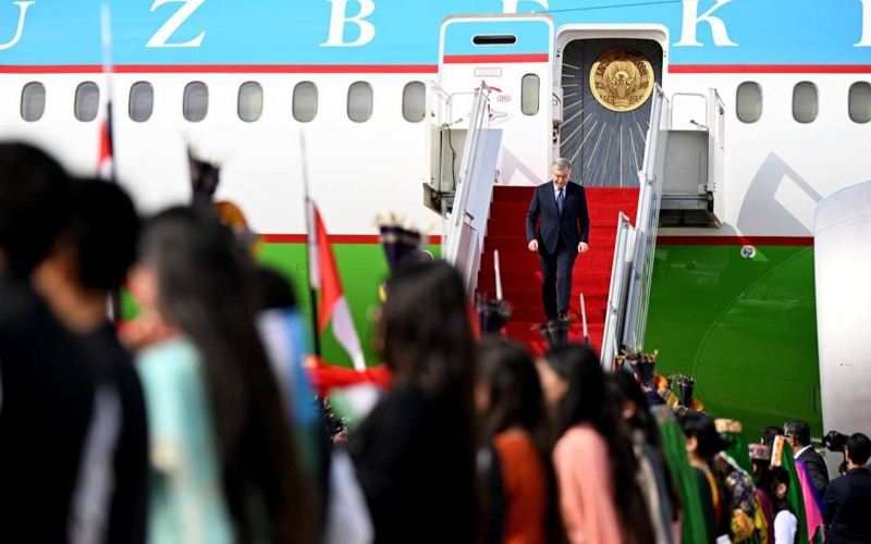 Toqaevtan keıin Mırzıeev Pákistanǵa memlekettik saparmen bardy