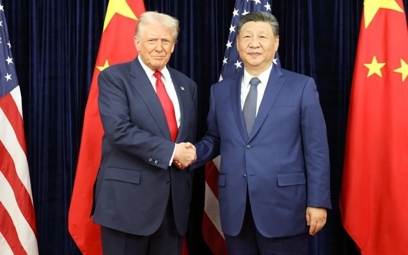 Си Цзиньпин провел телефонный разговор с Дональдом Трампом